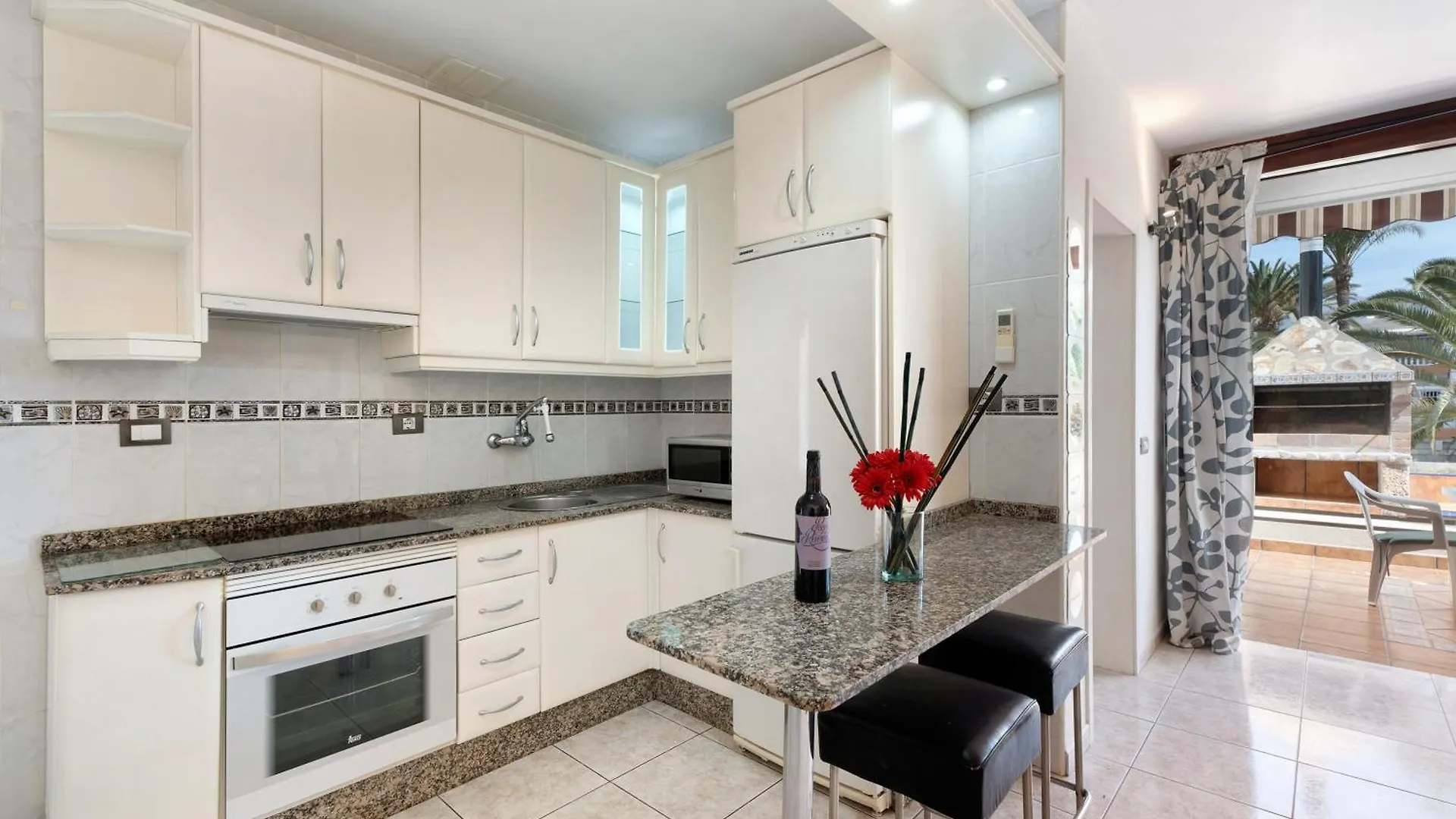 Aaron Beautifull House Apartment Arona